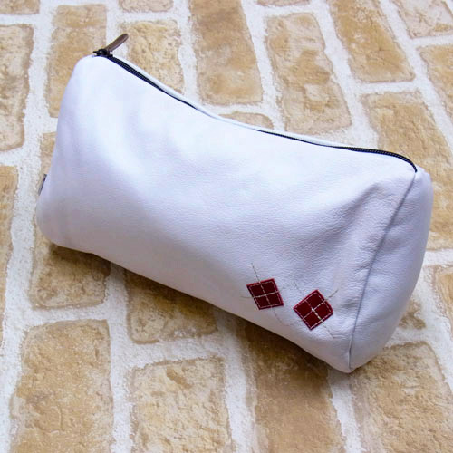 <iliac Golf> Season Toiletry Bag (White)